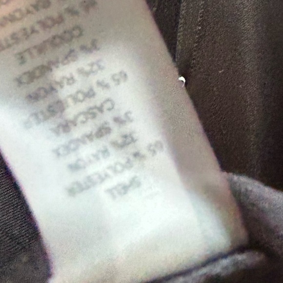 Vince Camuto Black Off Shoulder Foldover Cocktail Dress NWT Size 2 - Picture 11 of 13